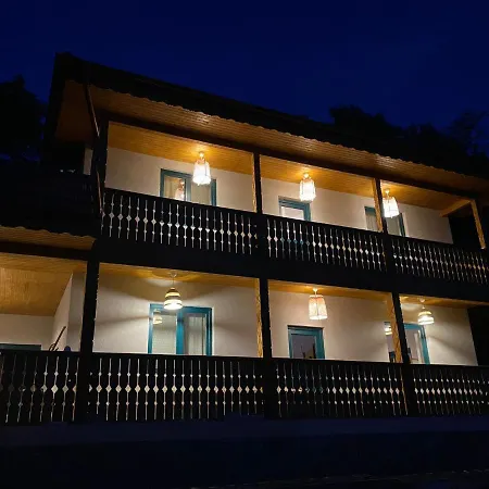 Casa Lila Colti