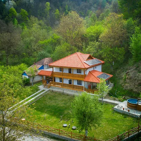 Casa Lila Bed & Breakfast *